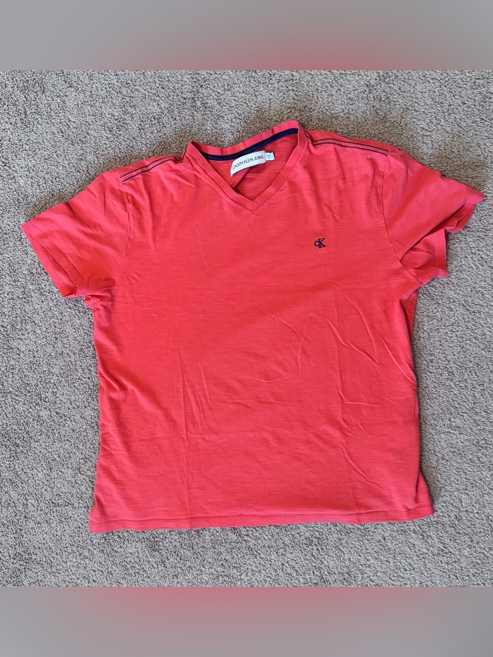 Calvin Klein Jeans Men’s V-Neck Tee in Coral
